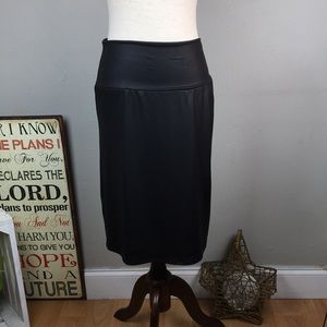 NO BRAND slim fit skirt